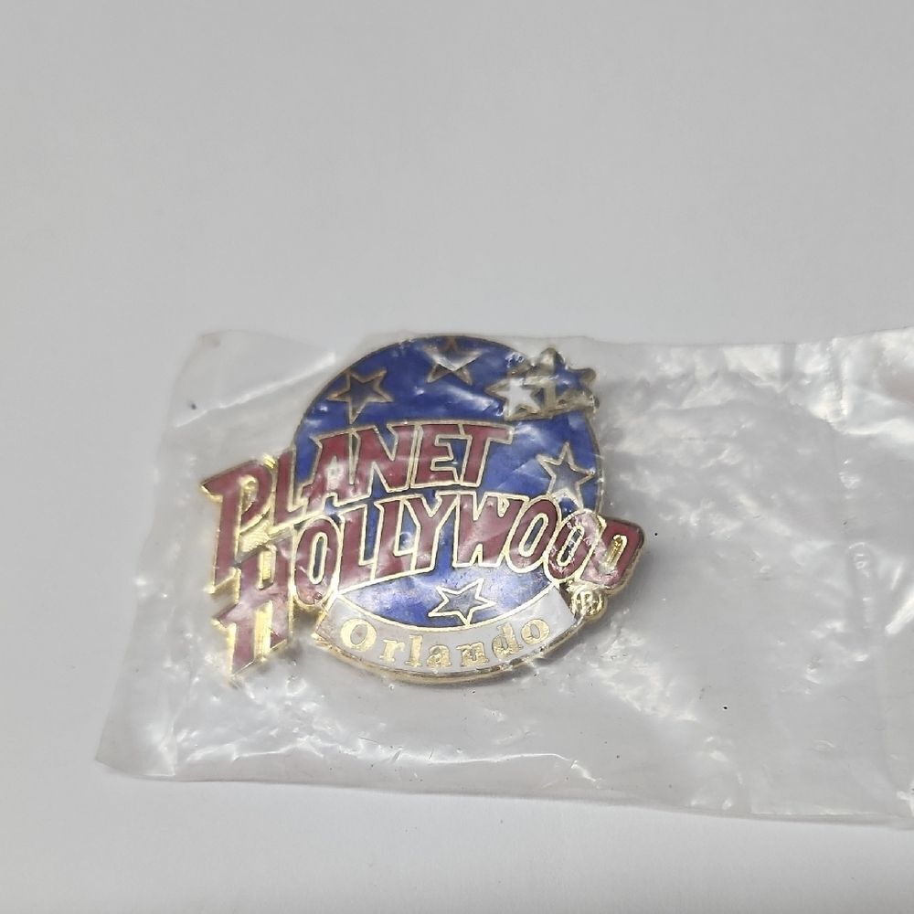 Planet Hollywood Orlando brooch Pin - Blue and Gold